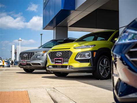 With <b>AutoNation's</b> revolutionary Technician Wage Grid, techs know exactly what they make, when their next raise is coming, and how to earn the next promotion, step-by-step. . Hyundai autonation